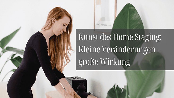 Geschmackvoll eingerichtetes Wohnzimmer mit moderner Dekoration � Homestaging sorgt f�r eine einladende Atmosph�re und unterst�tzt den Verkaufsprozess.