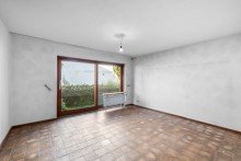 Esszimmer mit Balkon und K�chendurchreiche Charakter. Geschichte. Best�ndigkeit. 
Wohn- und Gesch�ftshaus mit Apotheke