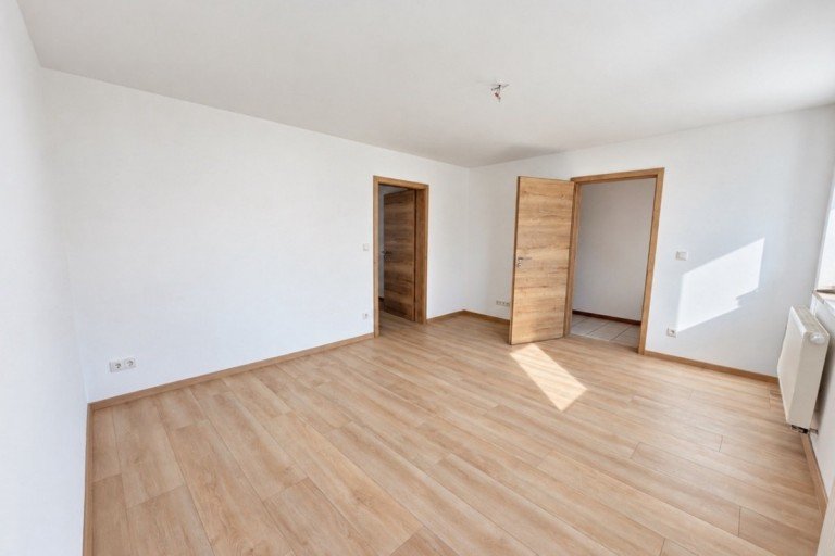 Willkommen im Wohn- und Esszimmer Walsdorf Erdgeschosswohnung Einziehen und wohlf�hlen: Gepflegte 2-Zimmer-Wohnung in Walsdorf