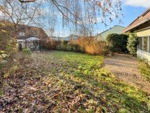 Von der Terrasse in den sch�nen, ruhigen Garten Doppelhaush�lfte mit versteckter Gartenidylle und Raum f�r Ideen