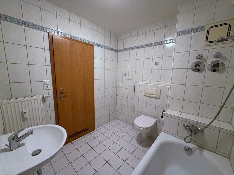 Badezimmer mit Waschmaschinenanschluss Wohnung Kulmbach