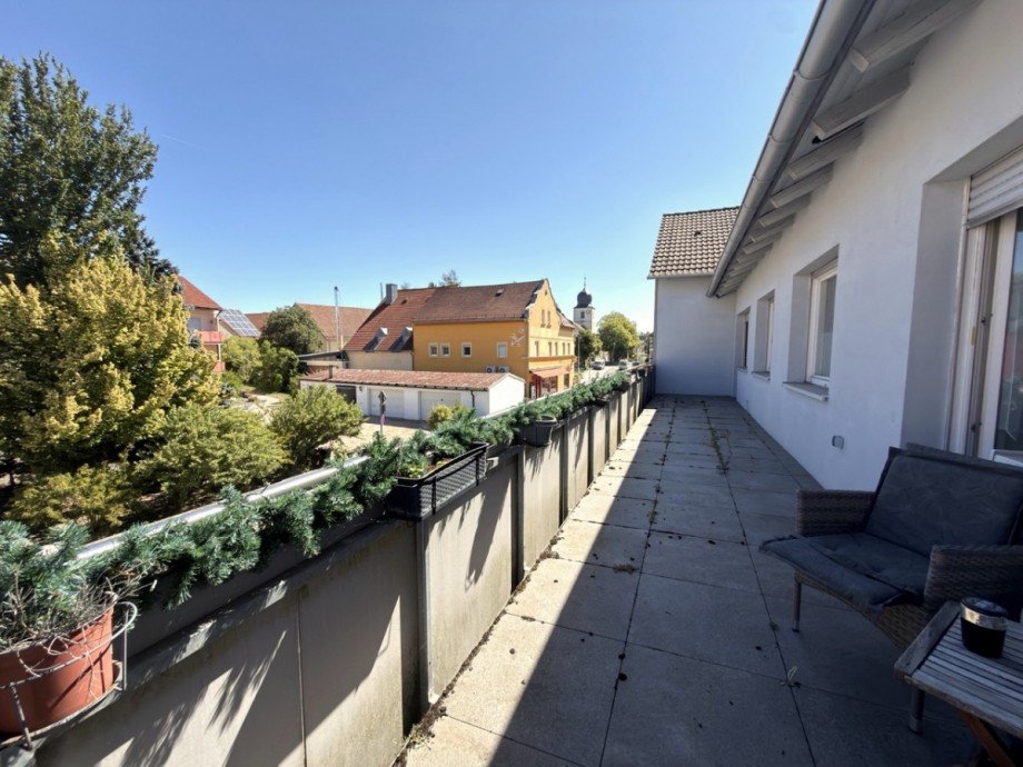 Gro�er Balkon f�r gem�tliche Stunden im Freien Etagenwohnung Walsdorf