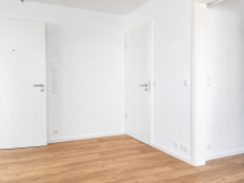 Eingangsbereich mit klarer Raumaufteilung Zentrale 2-Zimmer-Wohnung mit modernem Wohnkomfort