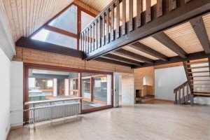 Hauptbild Charakter. Geschichte. Best�ndigkeit. Wohn- und Gesch�ftshaus mit Apotheke