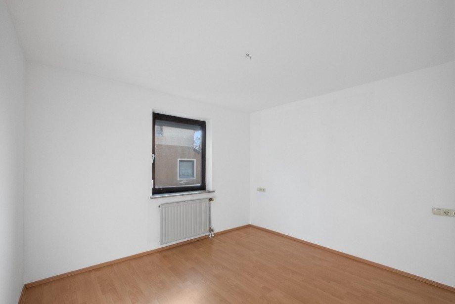 Gem�tliches Schlafzimmer f�r entspannte Stunden Etagenwohnung Kulmbach
