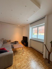 Das Wohnzimmer bietet genug Platz Sicher investieren - Vermietete 3,5-Zimmer-Wohnung in Top-Lage