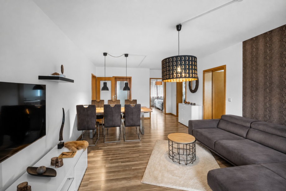 Offenes Raumgef�hl und Zugang zum Balkon Etagenwohnung R�dental
