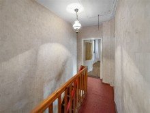 Zugang zu den privaten R�umen im Obergeschoss Sanierungsobjekt mit Garten in zentraler Lage von Gerach
