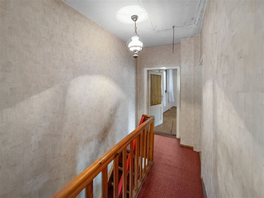 Zugang zu den privaten R�umen im Obergeschoss Einfamilienhaus Gerach , Oberfr
