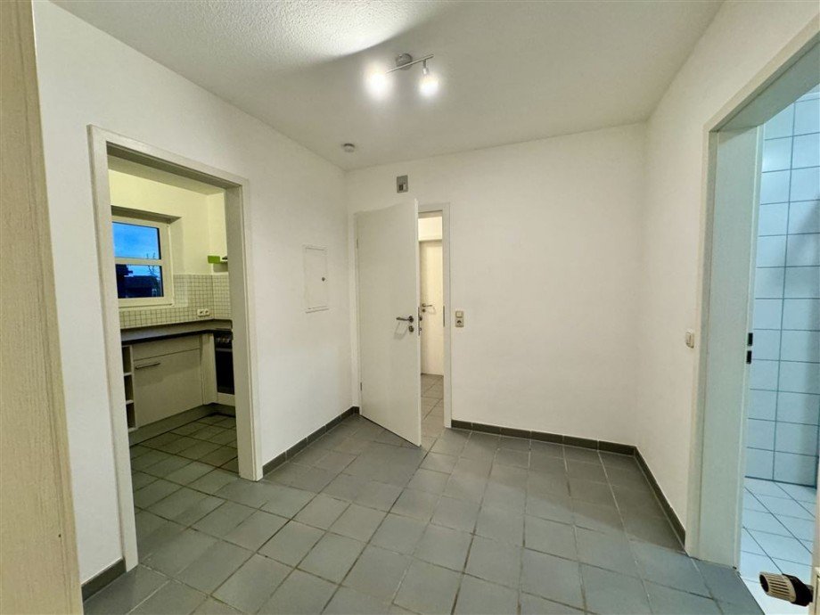 Kleiner Flur mit viel Stellfl�che Erdgeschosswohnung Kulmbach