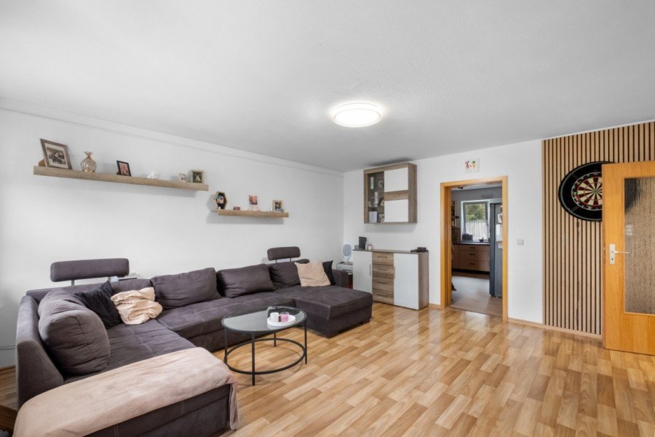 Auch die K�che ist direkt vom Wohnzimmer erreichbar Etagenwohnung Sonnefeld