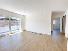 Moderner Wohnbereich mit kurzen Wegen Energieeffiziente Neubauwohnung im Dachgeschoss